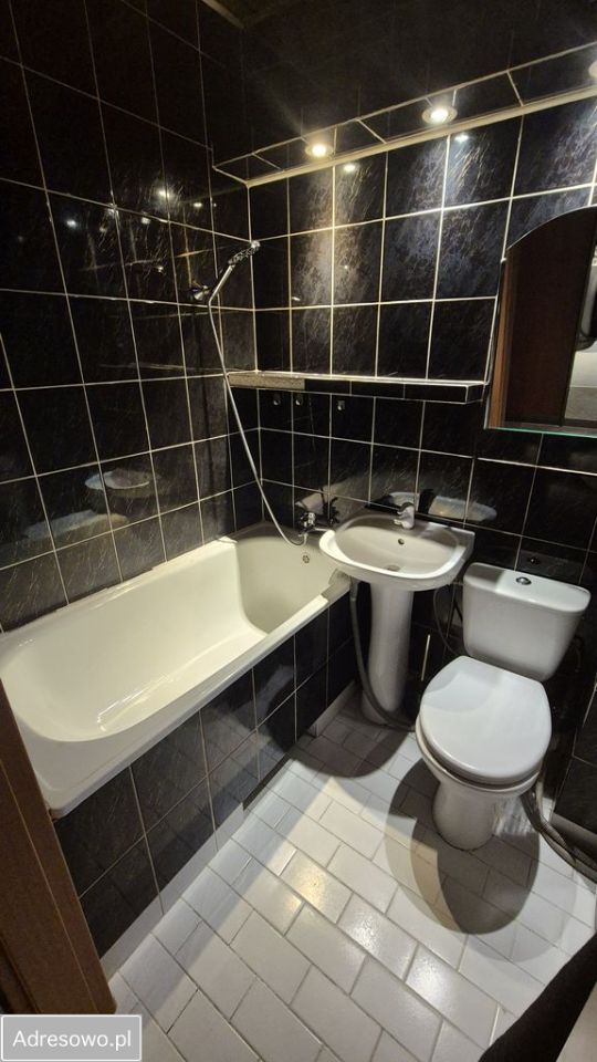 Mieszkanie 2-pokojowe Łódź Dąbrowa, ul. Zbaraska. Zdjęcie 3