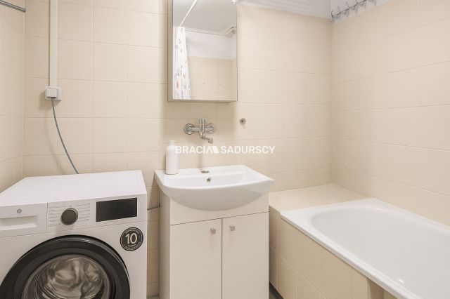 Mieszkanie 4-pokojowe Kraków Mistrzejowice, os. Oświecenia. Zdjęcie 15