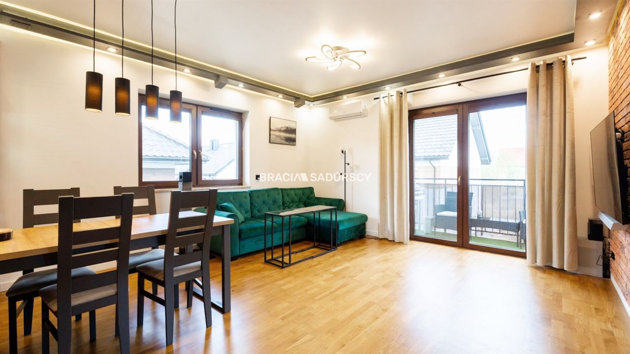 Mieszkanie 4-pokojowe Węgrzce Wielkie. Zdjęcie 8