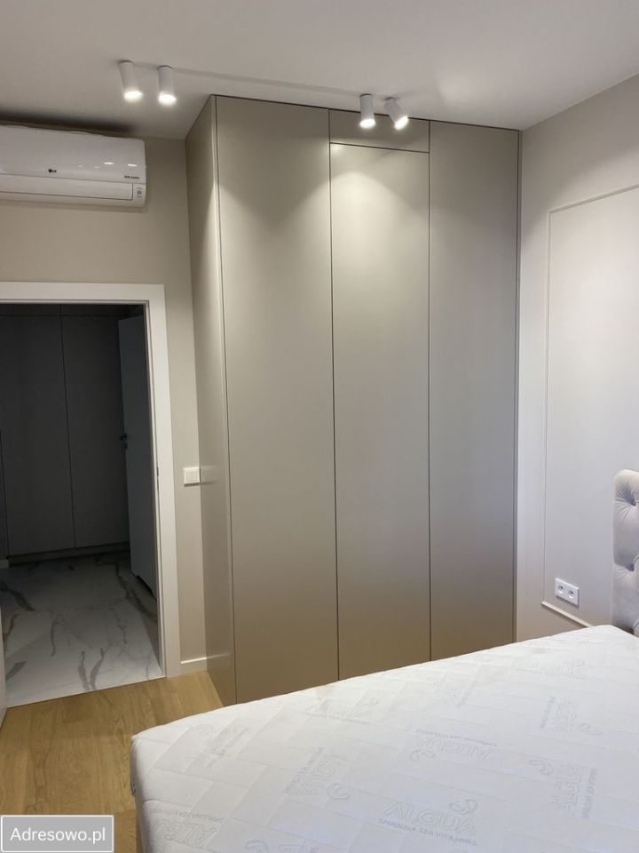 Mieszkanie 2-pokojowe Wrocław Krzyki, ul. Skarbowców. Zdjęcie 3