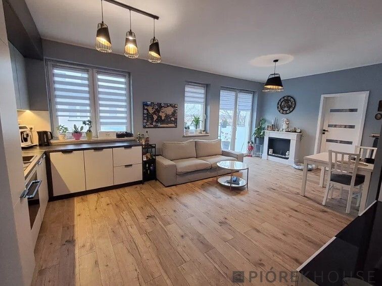 Mieszkanie 3-pokojowe Warszawa Wesoła, ul. Szklarniowa