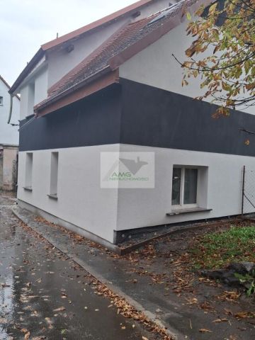 kamienica, 5 pokoi Niemcza, ul. Ratuszowa. Zdjęcie 1