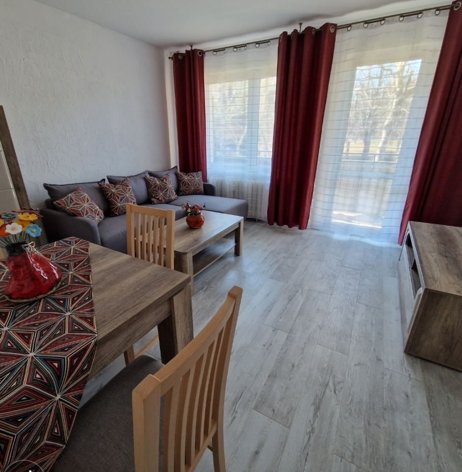 Mieszkanie 2-pokojowe Płock Zielony Jar, ul. Batalionu "Parasol". Zdjęcie 1