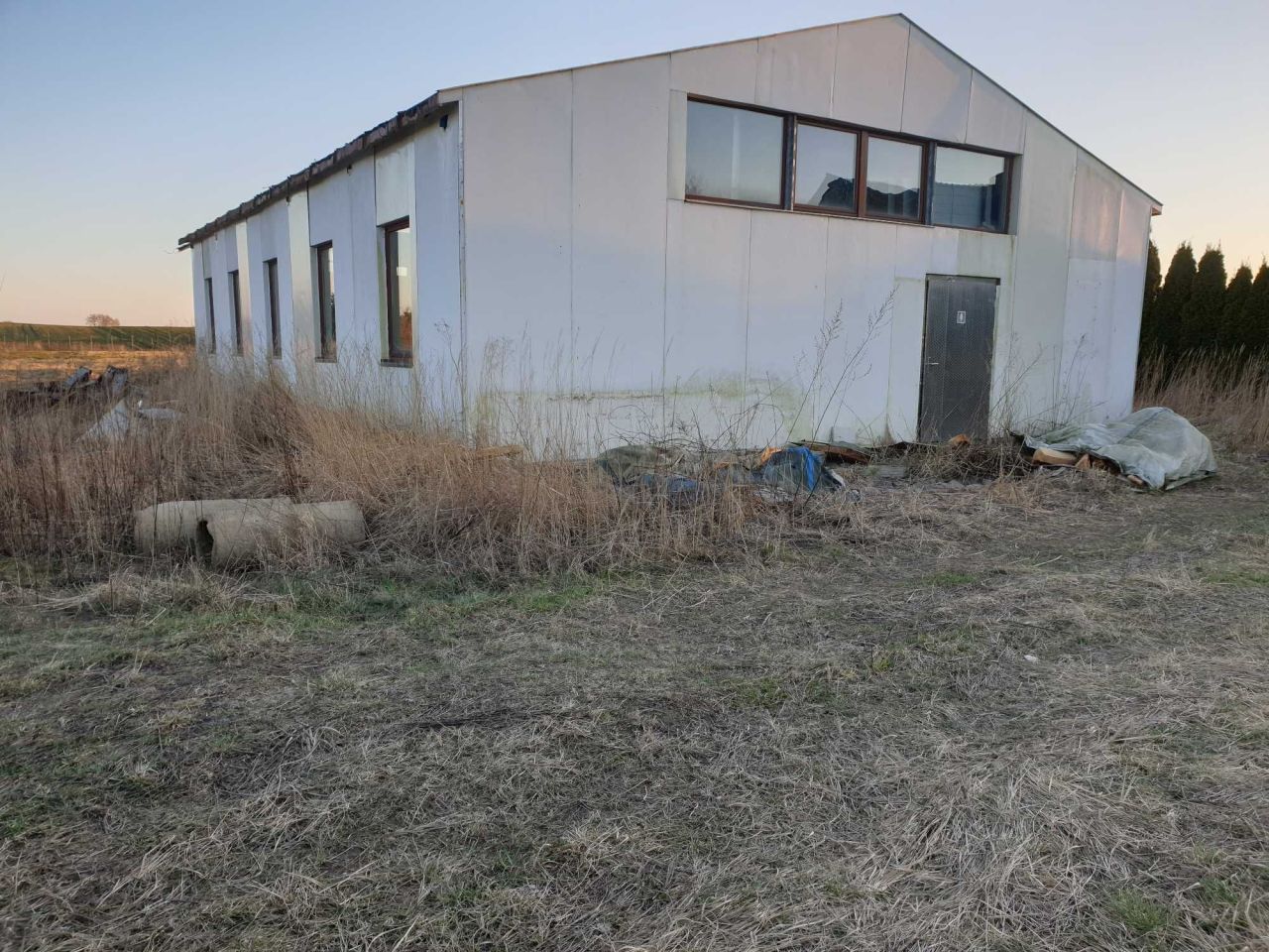 Hala/magazyn Kartno, ul. Leśna. Zdjęcie 2