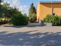 Hala/magazyn Kobyla Góra. Zdjęcie 1