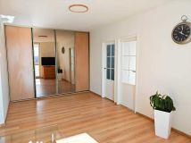 Mieszkanie 3-pokojowe Radom Śródmieście. Zdjęcie 2