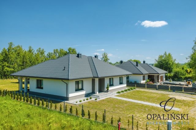 dom wolnostojący, 5 pokoi Brzóza Królewska. Zdjęcie 24