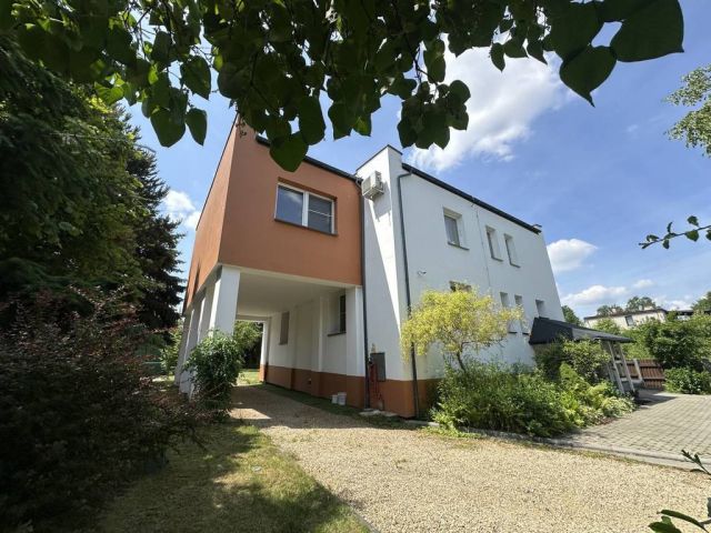 dom wolnostojący, 7 pokoi Częstochowa Północ. Zdjęcie 1