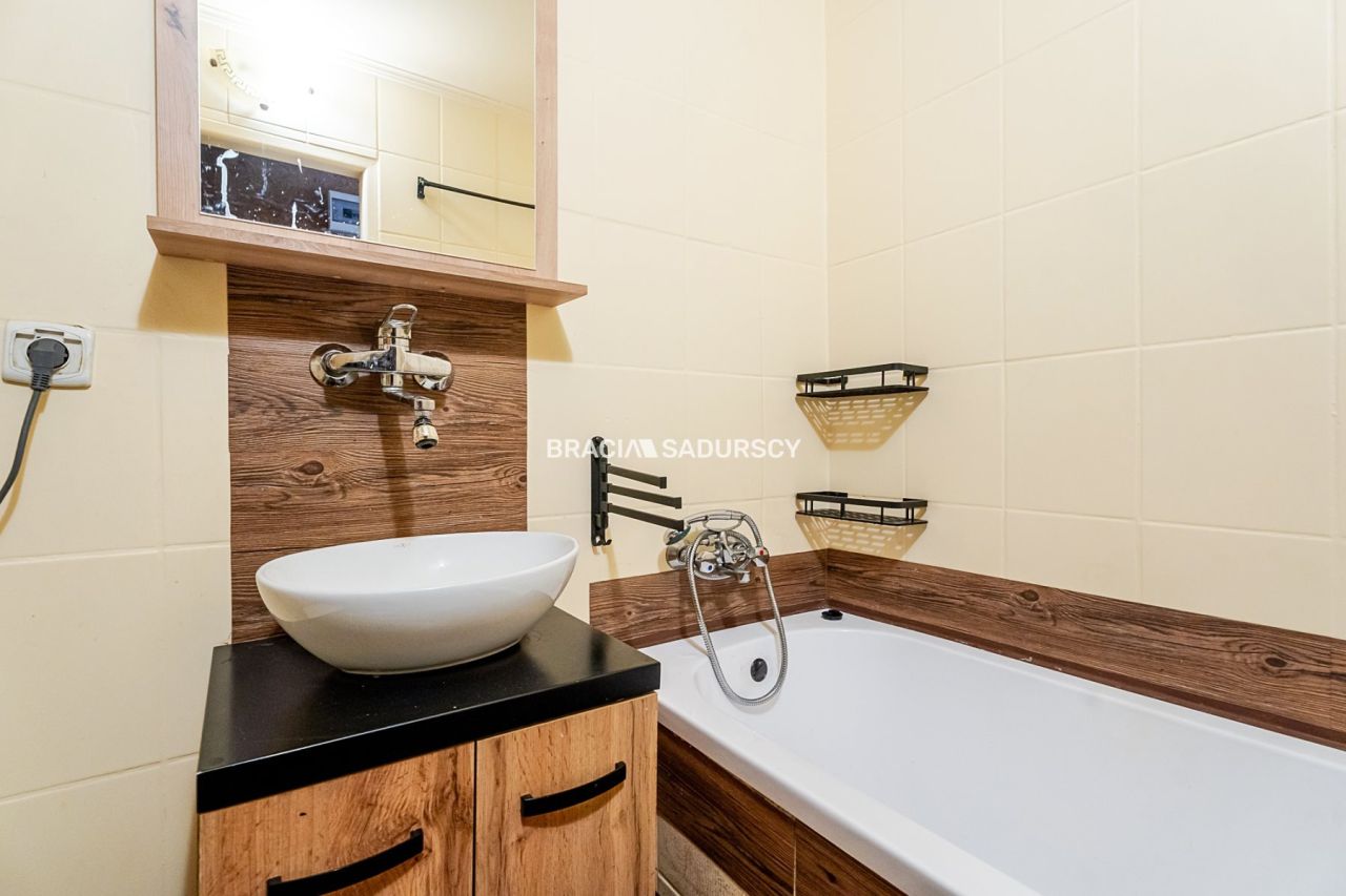 Mieszkanie 3-pokojowe Sułkowice, ul. Szkolna. Zdjęcie 14