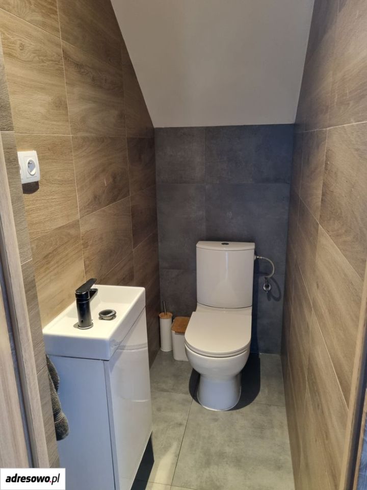dom wolnostojący, 3 pokoje Adamów. Zdjęcie 19