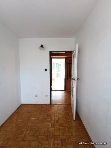 Mieszkanie 4-pokojowe Krosno. Zdjęcie 8