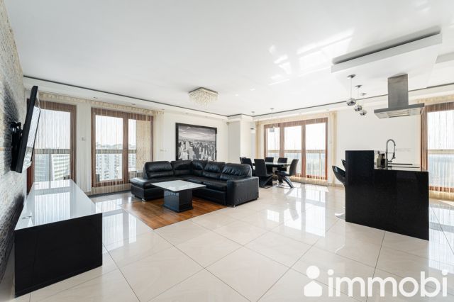 Mieszkanie 4-pokojowe Warszawa Mokotów, al. Wyścigowa. Zdjęcie 1