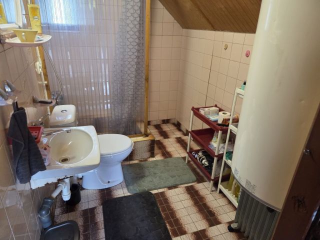 siedlisko, 5 pokoi Pogobie Średnie. Zdjęcie 9