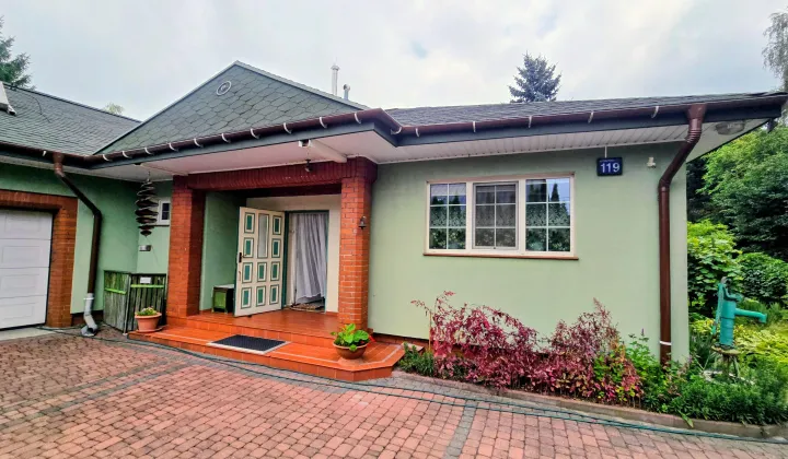 dom wolnostojący, 5 pokoi Chylice, ul. Chełmońskiego