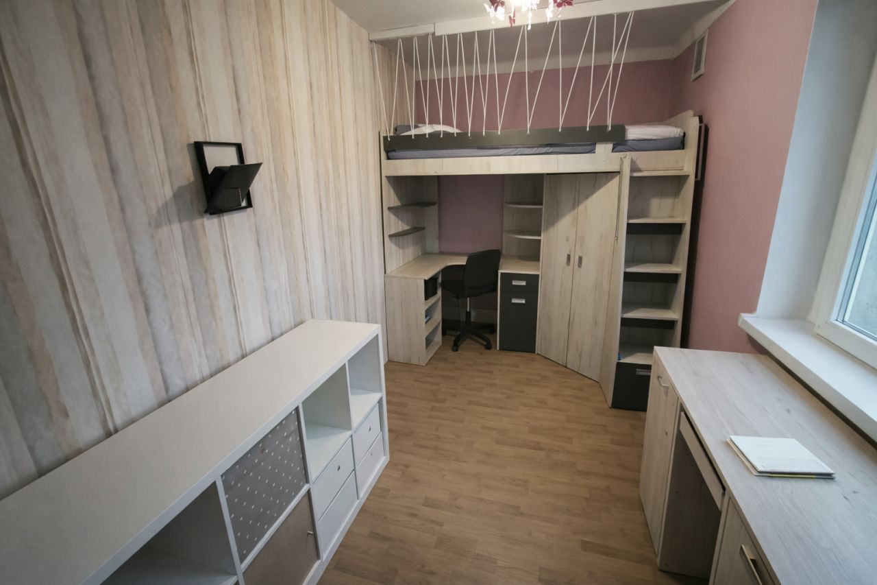 dom wolnostojący, 5 pokoi Lubliniec Centrum, ul. Szarych Szeregów. Zdjęcie 5