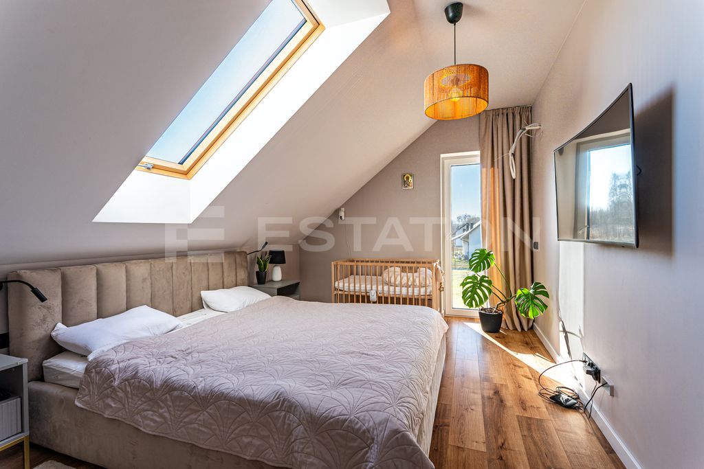 dom wolnostojący, 5 pokoi Jasionka. Zdjęcie 11