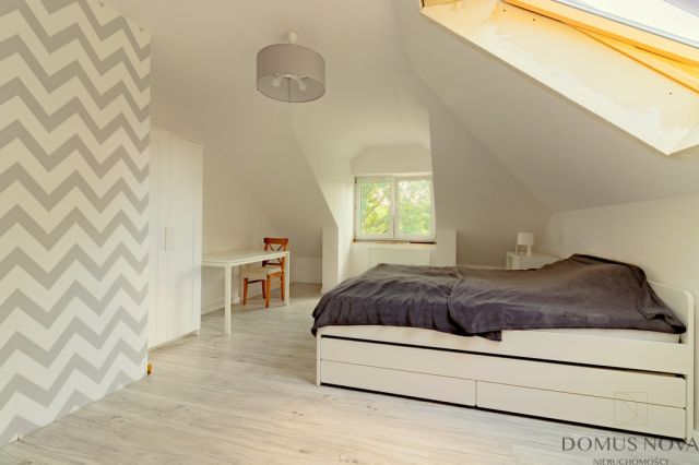 dom wolnostojący, 5 pokoi Dąbrowa Chotomowska, ul. Czeremchowa. Zdjęcie 17