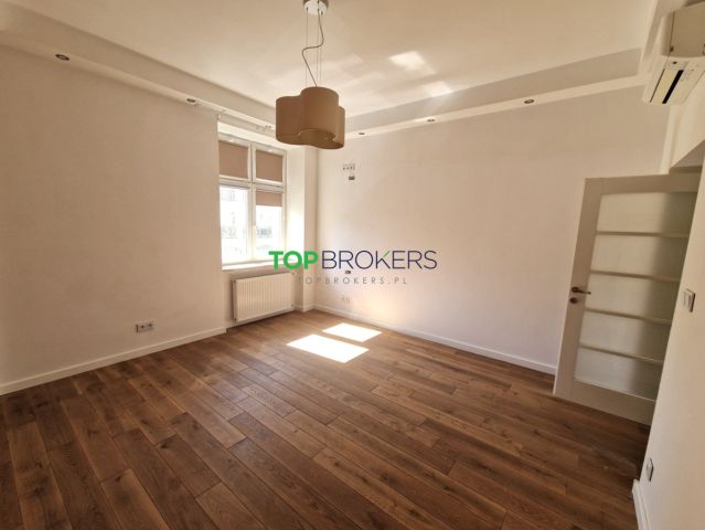 Mieszkanie 3-pokojowe Warszawa Śródmieście, ul. Chmielna. Zdjęcie 10