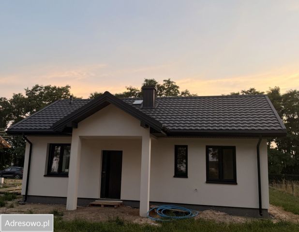 dom wolnostojący, 3 pokoje Stanisławowo. Zdjęcie 1