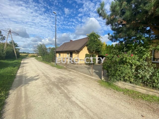 dom wolnostojący, 2 pokoje Zabrodzie. Zdjęcie 9