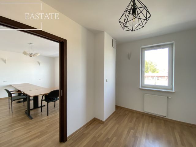 Mieszkanie 5-pokojowe Warszawa Praga-Południe, ul. Białowieska. Zdjęcie 3