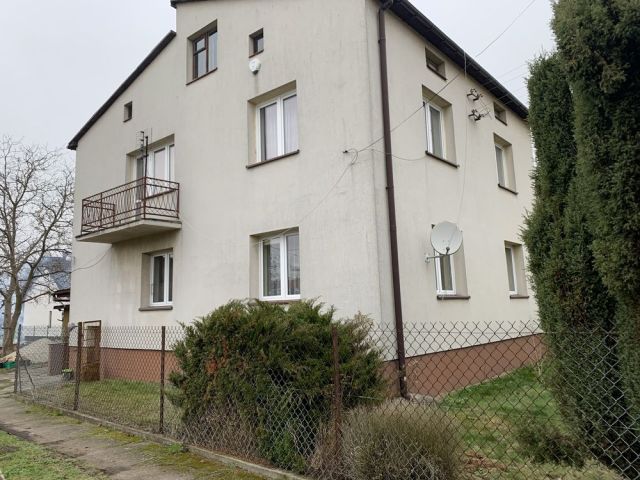 dom wolnostojący Radzymin, ul. Polskiej Organizacji Wojskowej. Zdjęcie 1