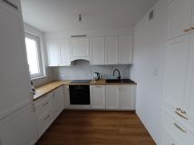 Mieszkanie 4-pokojowe Koło, ul. Włocławska. Zdjęcie 1