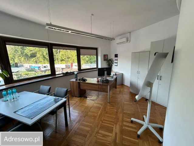 Biuro Kraków Grzegórzki, ul. Ofiar Dąbia. Zdjęcie 1