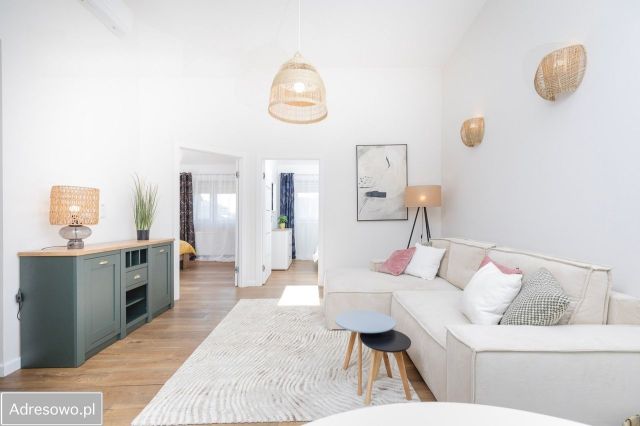 Mieszkanie 3-pokojowe Kraków Dębniki, ul. Kazimierza Pułaskiego. Zdjęcie 1