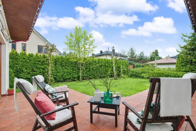 dom wolnostojący, 6 pokoi Borzęcin Mały, ul. Kosmowska. Zdjęcie 39