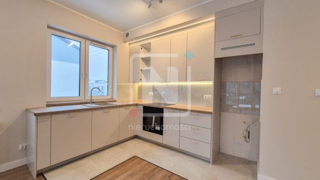 Mieszkanie 6-pokojowe Warszawa Wawer, ul. Chodzieska. Zdjęcie 11