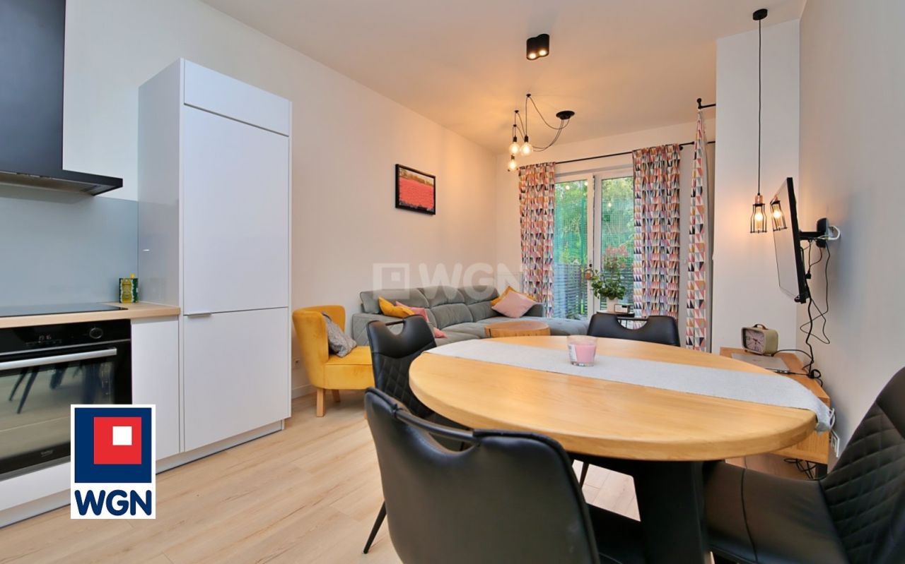 Wawrów, ul. Słoneczna Mieszkanie - 2 pokoje - 45 m² - parter