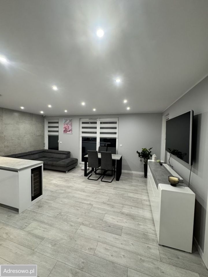 Mieszkanie 3-pokojowe Zabrze, ul. Juliusza Słowackiego. Zdjęcie 16