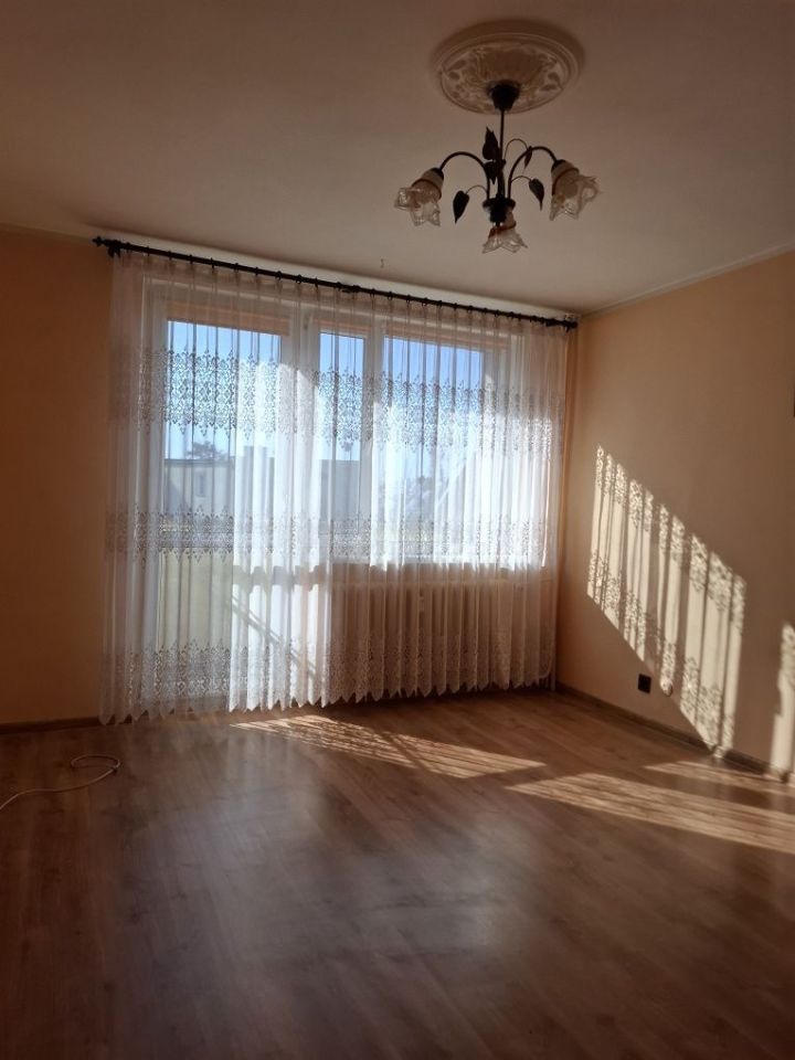 Mieszkanie 3-pokojowe Kwidzyn, ul. Piotra Połomskiego. Zdjęcie 1