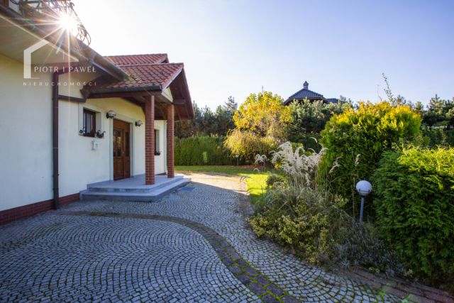 dom wolnostojący, 4 pokoje Bielsko-Biała, ul. Biblioteczna. Zdjęcie 2