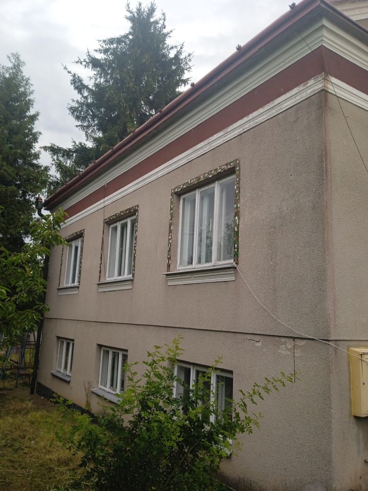 gospodarstwo, 5 pokoi Łopuszka Wielka. Zdjęcie 3