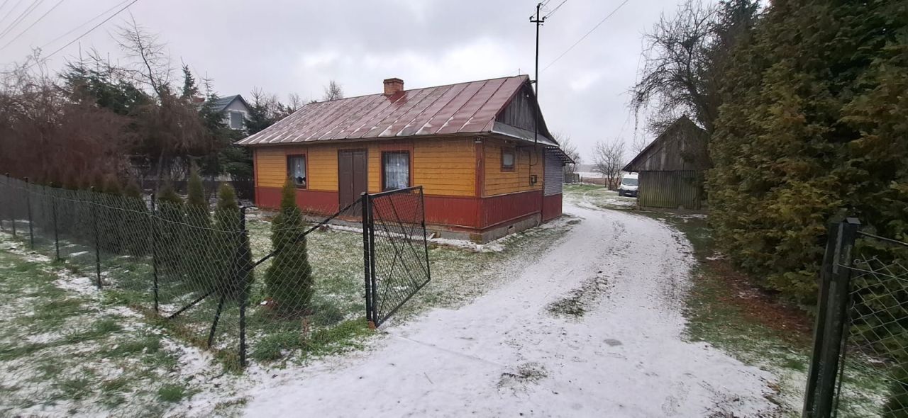 dom wolnostojący, 2 pokoje Brzeziny. Zdjęcie 6