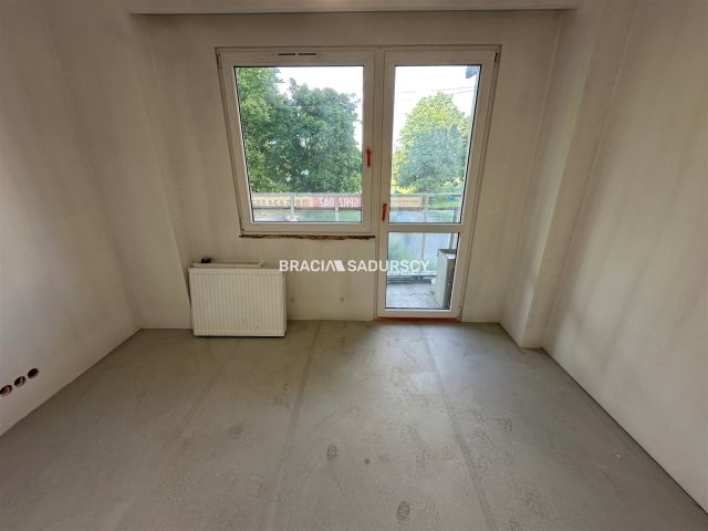 Mieszkanie 2-pokojowe Kraków Mistrzejowice, os. Kombatantów. Zdjęcie 13