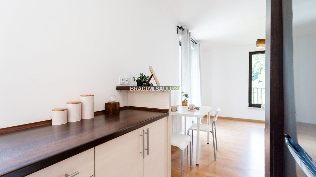 Mieszkanie 3-pokojowe Kraków Bieżanów, ul. Mała Góra. Zdjęcie 4