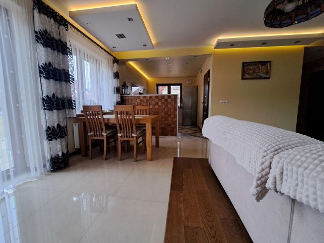 dom wolnostojący, 4 pokoje Wieliczka, ul. Włodzimierza Tetmajera. Zdjęcie 7