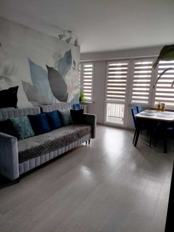 Mieszkanie 3-pokojowe Augustów, ul. Mickiewicza. Zdjęcie 1