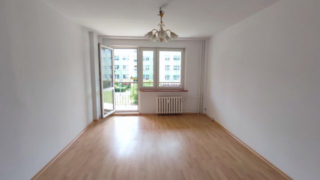 Mieszkanie 3-pokojowe Białogard Przedmieście Kołobrzeskie, ul. Janusza Kusocińskiego. Zdjęcie 1