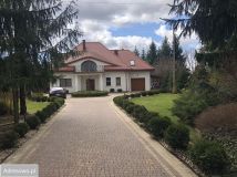 dom wolnostojący, 4 pokoje Michałów-Reginów, ul. Polna