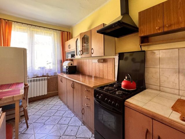 dom wolnostojący, 3 pokoje Żubracze. Zdjęcie 13