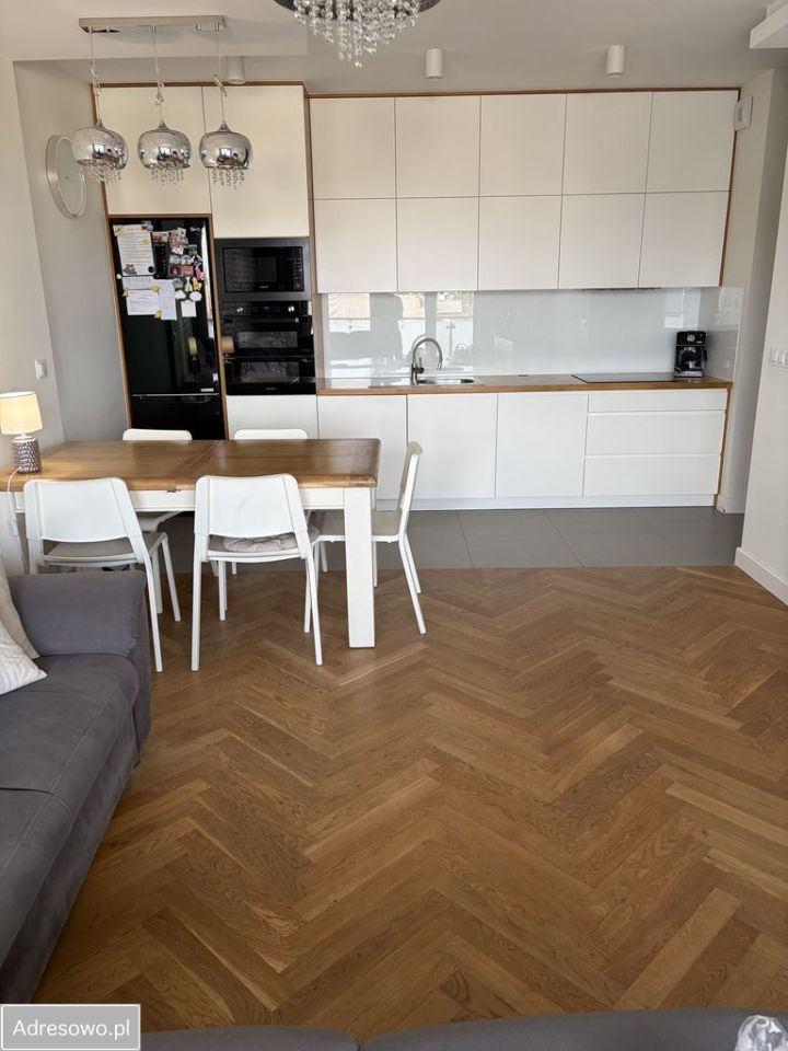 Mieszkanie 3-pokojowe Ząbki, ul. Christiana Andersena. Zdjęcie 2