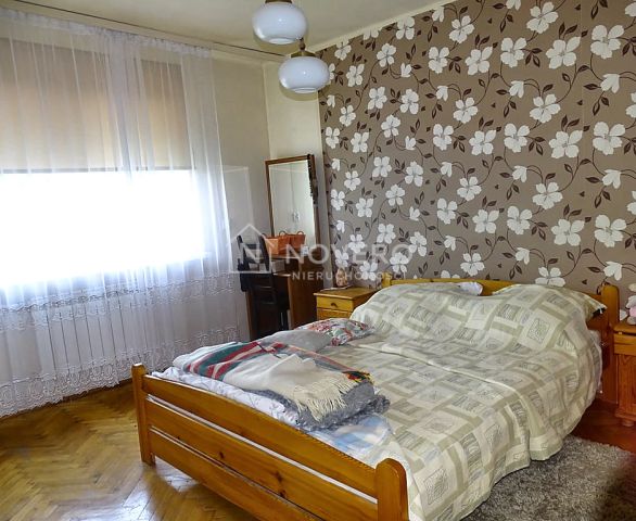 dom wolnostojący, 6 pokoi Tapin. Zdjęcie 9