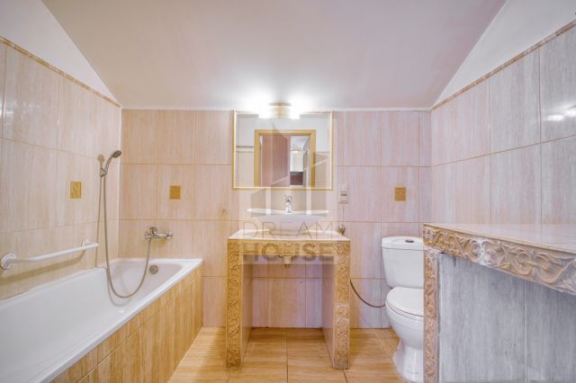 Mieszkanie 3-pokojowe Święta Katarzyna, ul. Polna. Zdjęcie 12