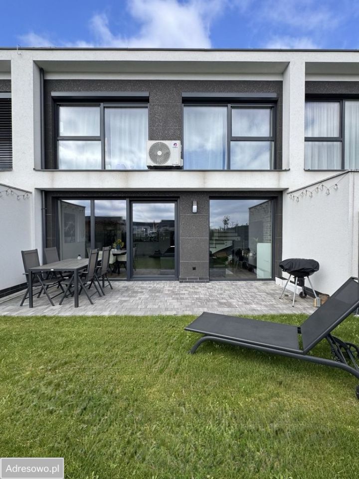 dom szeregowy, 4 pokoje Radomierzyce. Zdjęcie 7