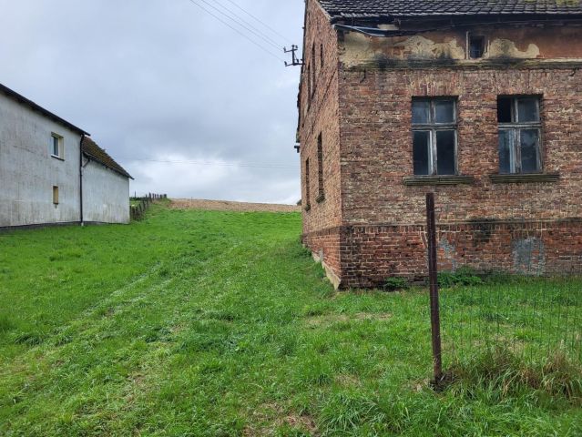 dom wolnostojący, 4 pokoje Ponięcice, ul. Łąkowa. Zdjęcie 1