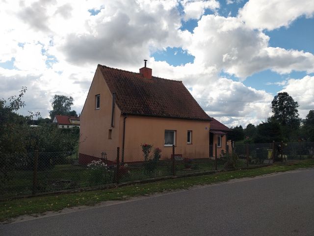 dom wolnostojący, 4 pokoje Bredynki. Zdjęcie 1